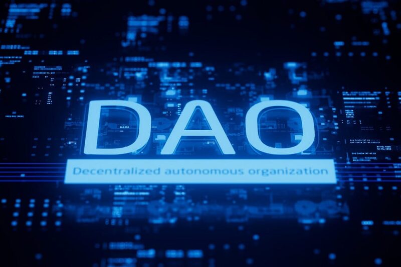 The Role of DAO in Governance of Metaverses. Decentralized Decision‑Making on the Development of the World